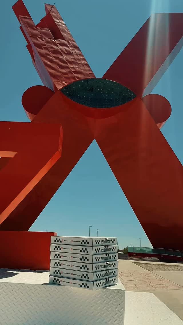 Instagram post from pizzaguido. This post is in position 2.