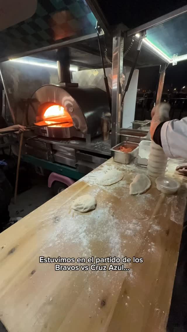 Instagram post from pizzaguido. This post is in position 10.
