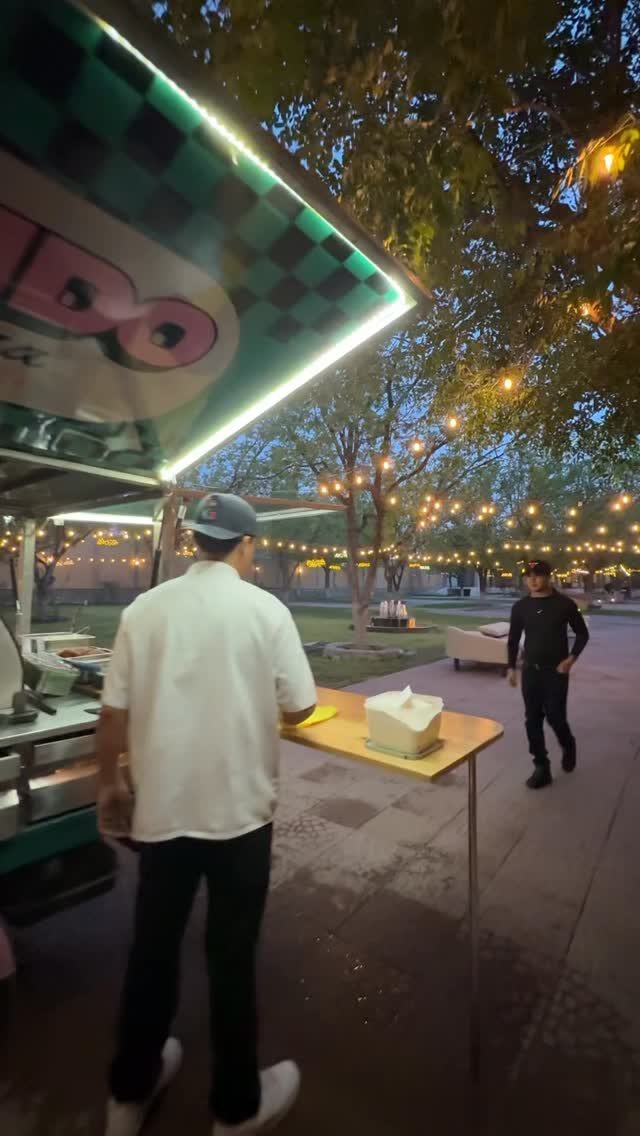 Instagram post from pizzaguido. This post is in position 3.